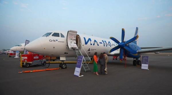 Суперджет и Ил-114-300 впервые за границей