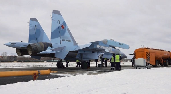 ОАК передала Минобороны самолеты Су-35С